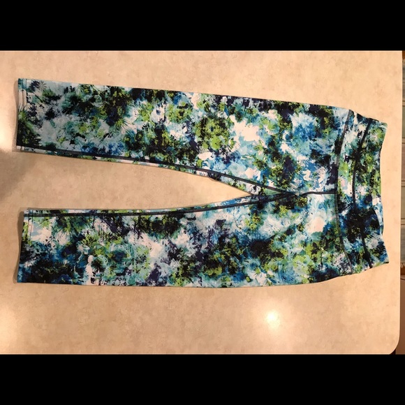 Athleta Capris Small - Picture 5 of 5